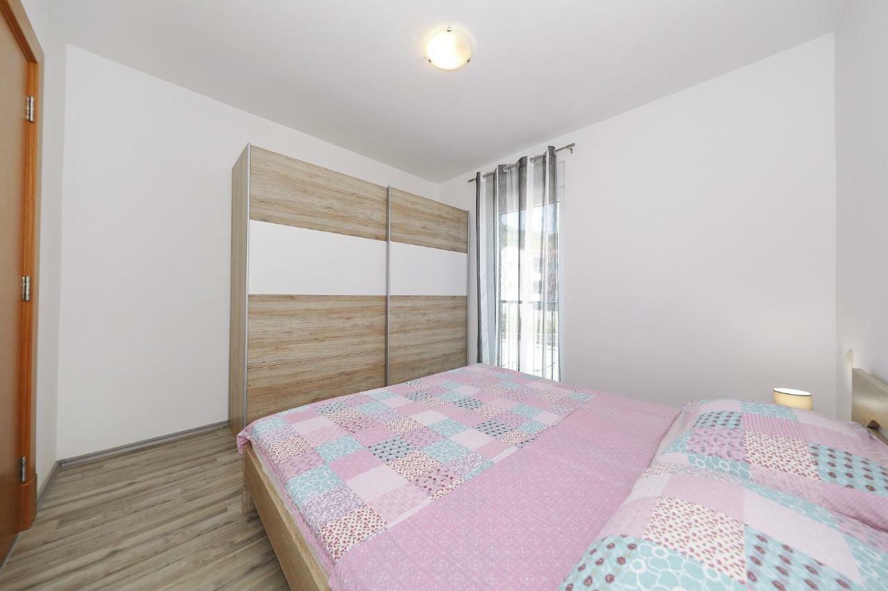 Apartment Marijana Preko