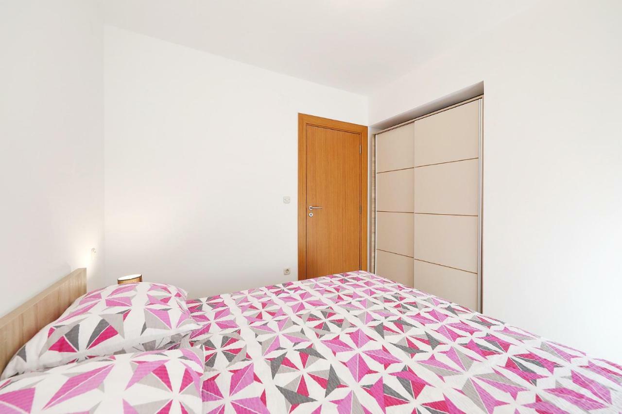 Apartment Marijana Preko